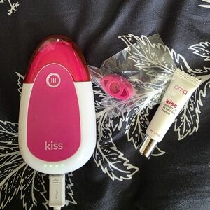 PMD Kiss Lip Plumping System in Pink